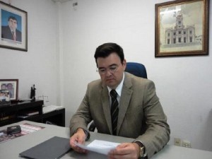 big_5cd74a465e93a8220896