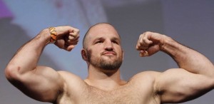 matt-hamill-comemora-apos-atingir-peso-estabelecido-pela-categoria-1428168206151_615x300