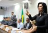 Projetos obrigam serviços públicos a ter tradução em Libras