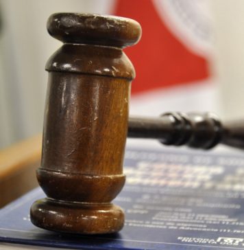 MPF aciona a Justiça para garantir tradução integral em Libras na Prova Nacional Docente do MEC