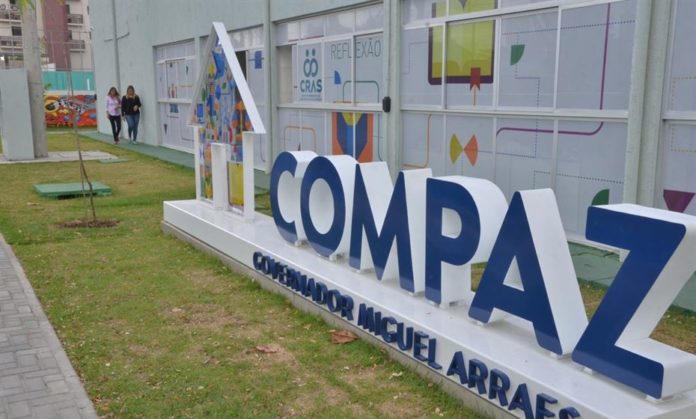 compaz
