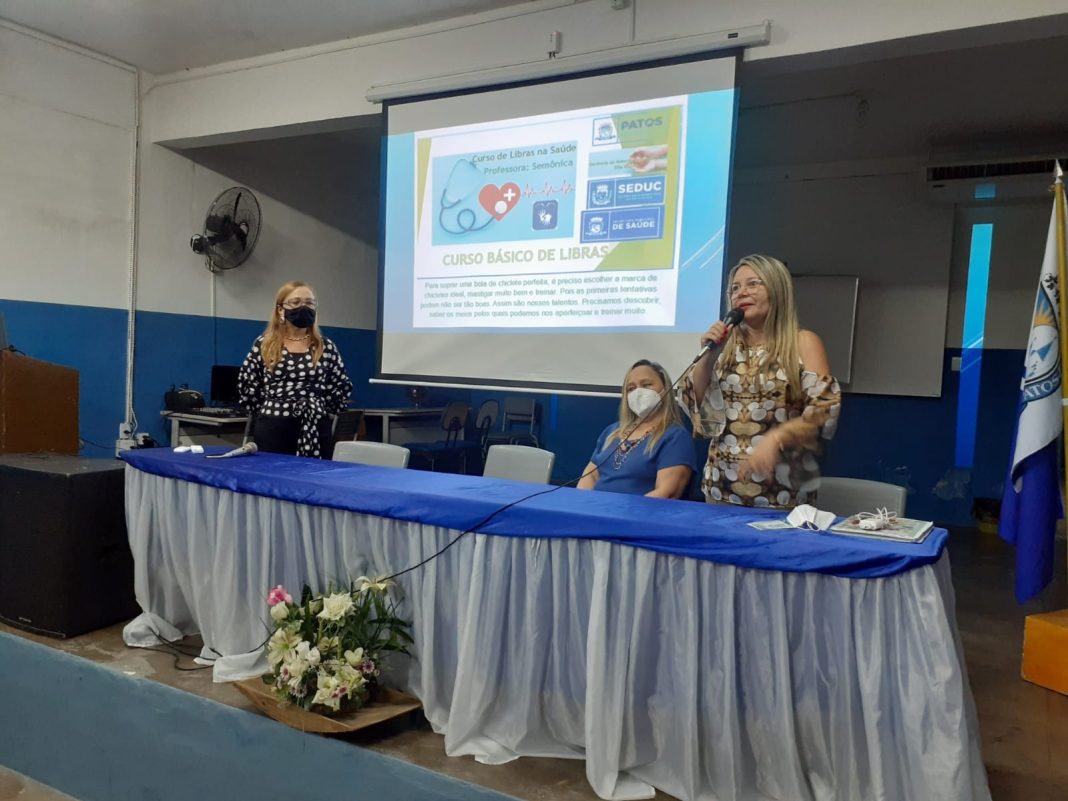 61680945d632a_curso_de_libras_para_saude_(4)