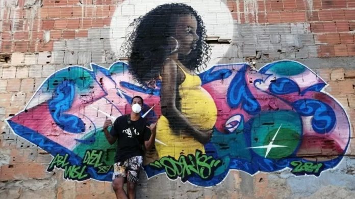 grafite-de-odrus-no-distrito-federal-1634914626786_v2_900x506