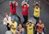 Grupo musical prova que surdo também pode “tocar de ouvido”