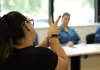 Dia Nacional da Libras: idioma promove inclusão social e diferencial no mercado de trabalho