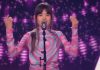 Garota emociona plateia e viraliza ao interpretar ‘Flashlight’ na língua de sinais no The Voice Kids