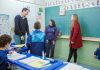 Classes bilíngues de surdos de escola da Prefeitura são modelo para o MEC