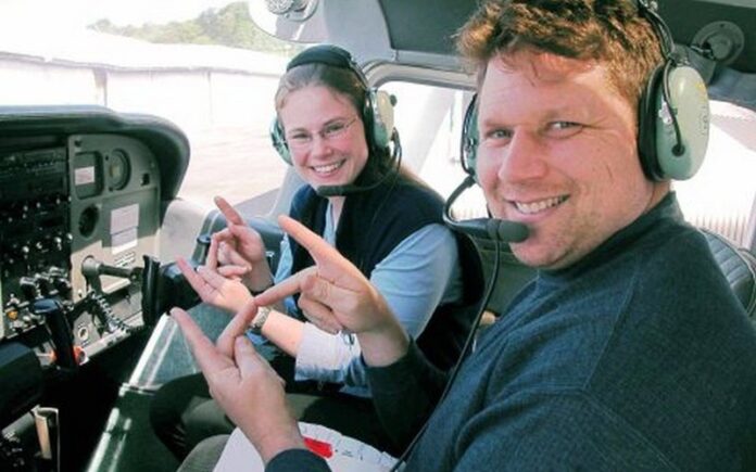 piloto-surdo-surdez-libras-como-habilitacao_widelg
