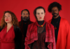 Espetáculo bilÃngue une Libras e português no Teatro Novelas Curitibanas