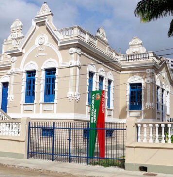 Prefeitura promove Curso de Libras para servidores e familiares de pessoas surdas