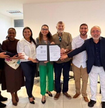 Governo de Pernambuco implanta Central de Libras em Caruaru para ampliar acessibilidade