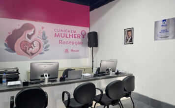 Macaé promove formação em Libras para profissionais da Saúde da Mulher