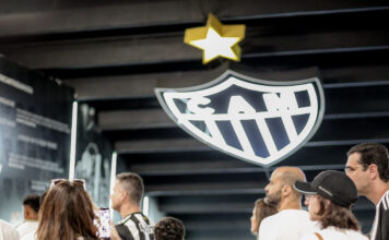 Galo inaugura tour em Libras na Arena MRV