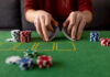 “Poker Além do Som”: competição reúne 20 pessoas surdas
