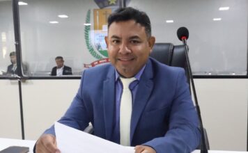 Naldo Lima propõe capacitação em Libras para servidores que atuam no atendimento público